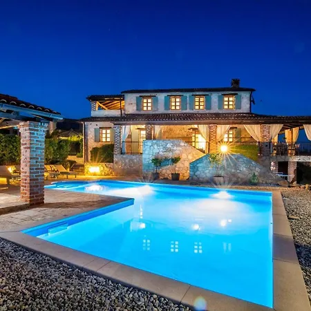 Lathyrus San Lorenzo Sveti Lovrec Pazenaticki